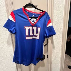 Giants women’s large Fanatics Blue and Red Lace-Up Sports Tee